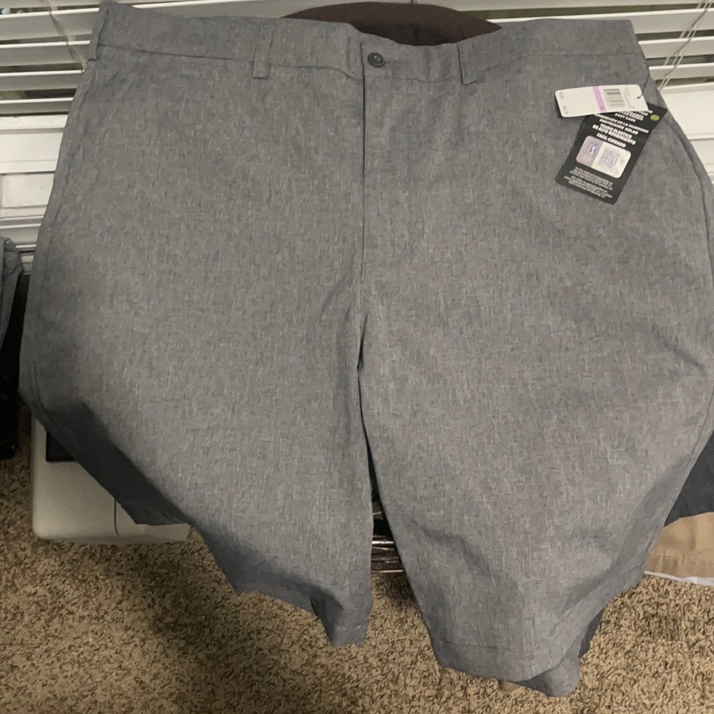 NWT PGA TOUR SHORTS